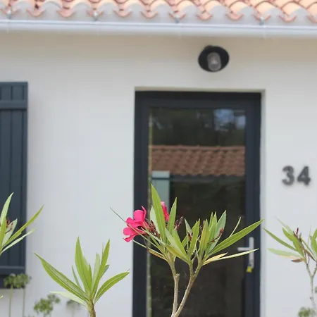 Maison 8 Personnes A 100 M De La De La Clere *